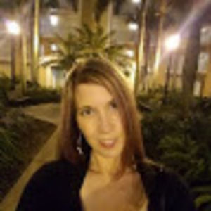 Meet your Posher, Crystal